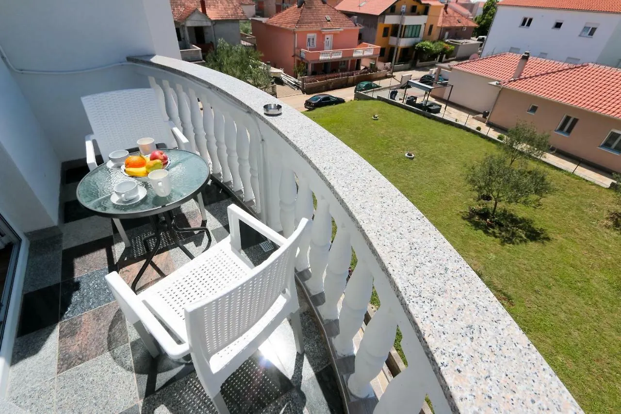 Villa Masline 자다르 아파트